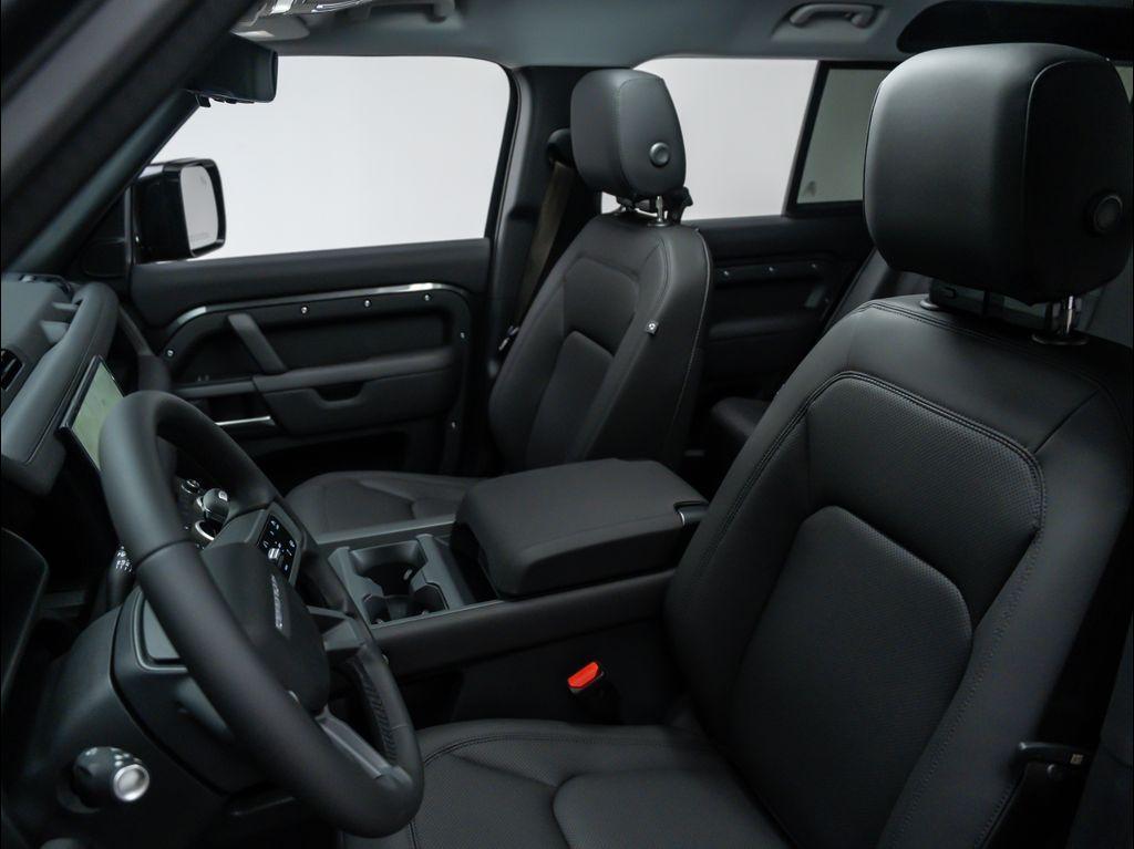 new 2025 Land Rover Defender car