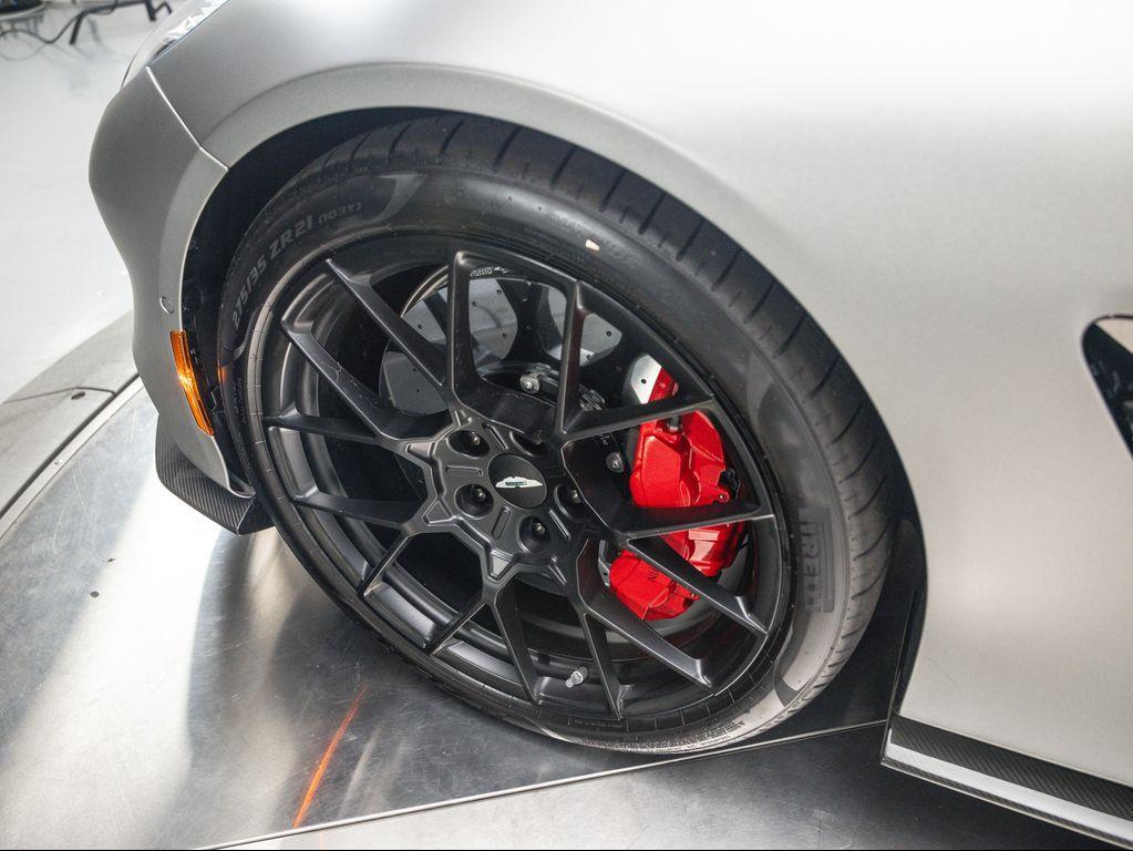 new 2025 Aston Martin Vanquish car, priced at $550,500