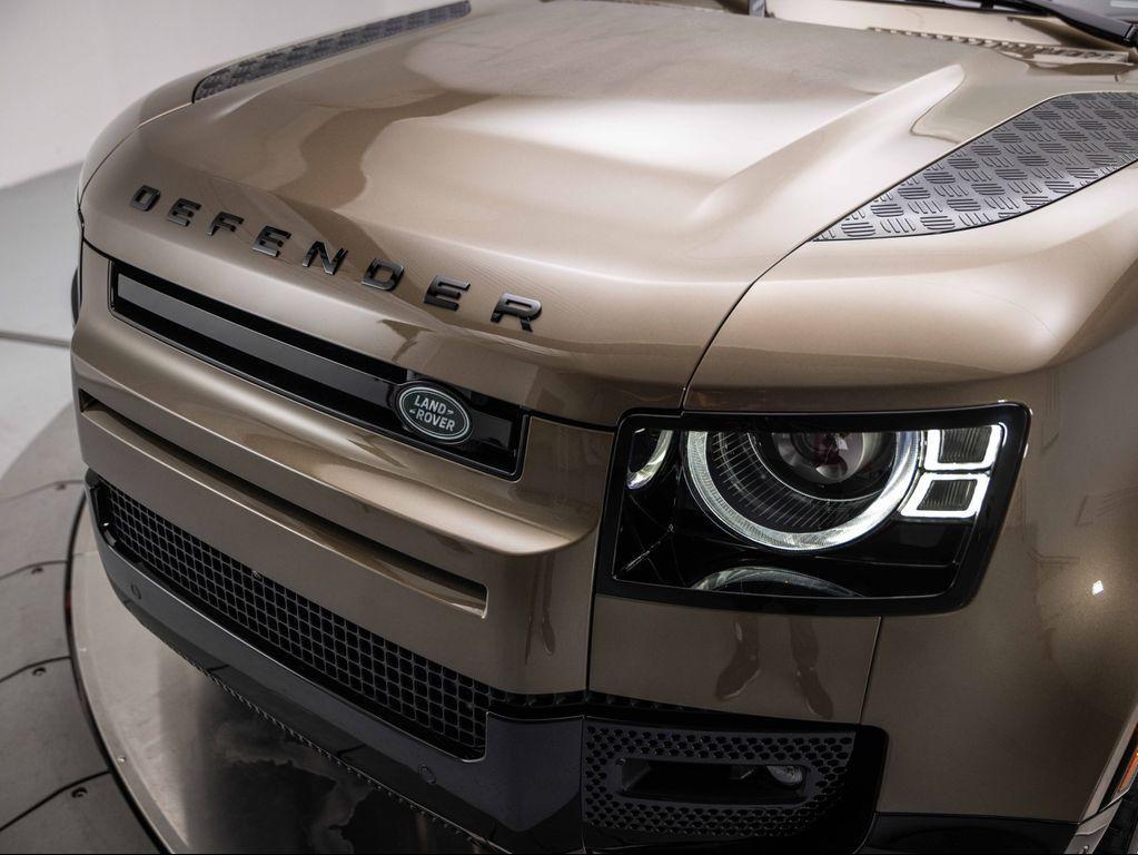 new 2025 Land Rover Defender car