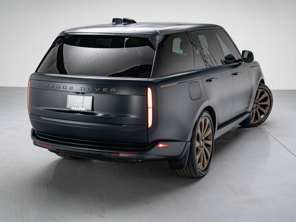 new 2025 Land Rover Range Rover car