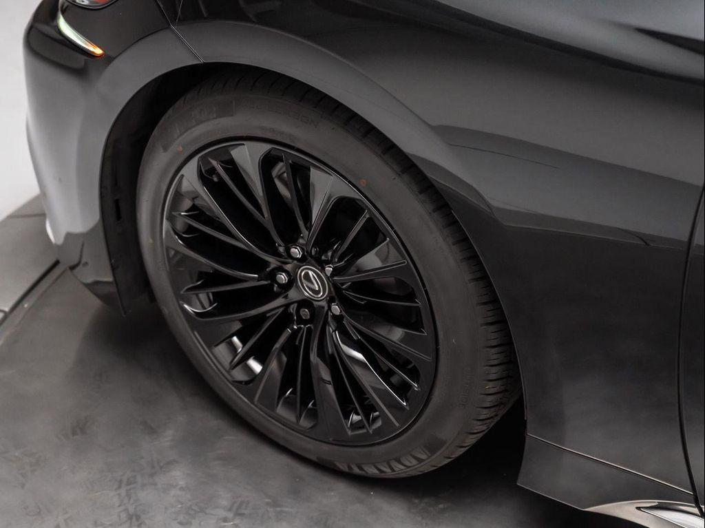 used 2020 Lexus LS 500 car, priced at $45,639