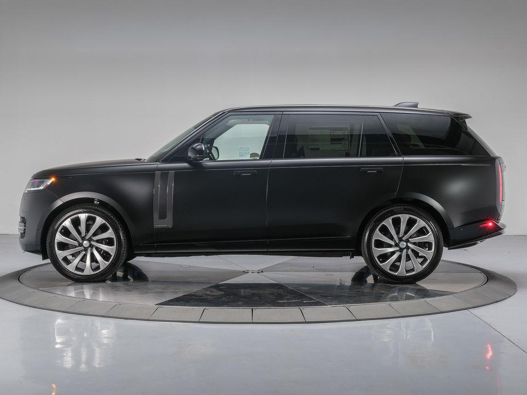 new 2025 Land Rover Range Rover car