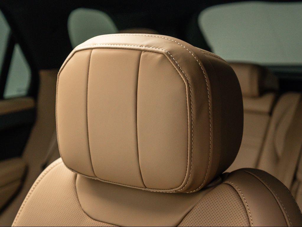 new 2025 Land Rover Range Rover Sport car