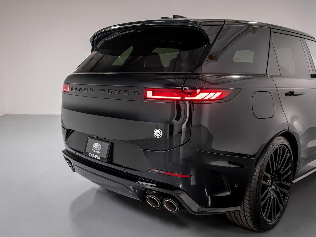 new 2025 Land Rover Range Rover Sport car