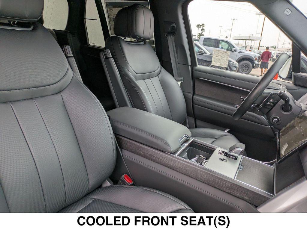 new 2025 Land Rover Range Rover car