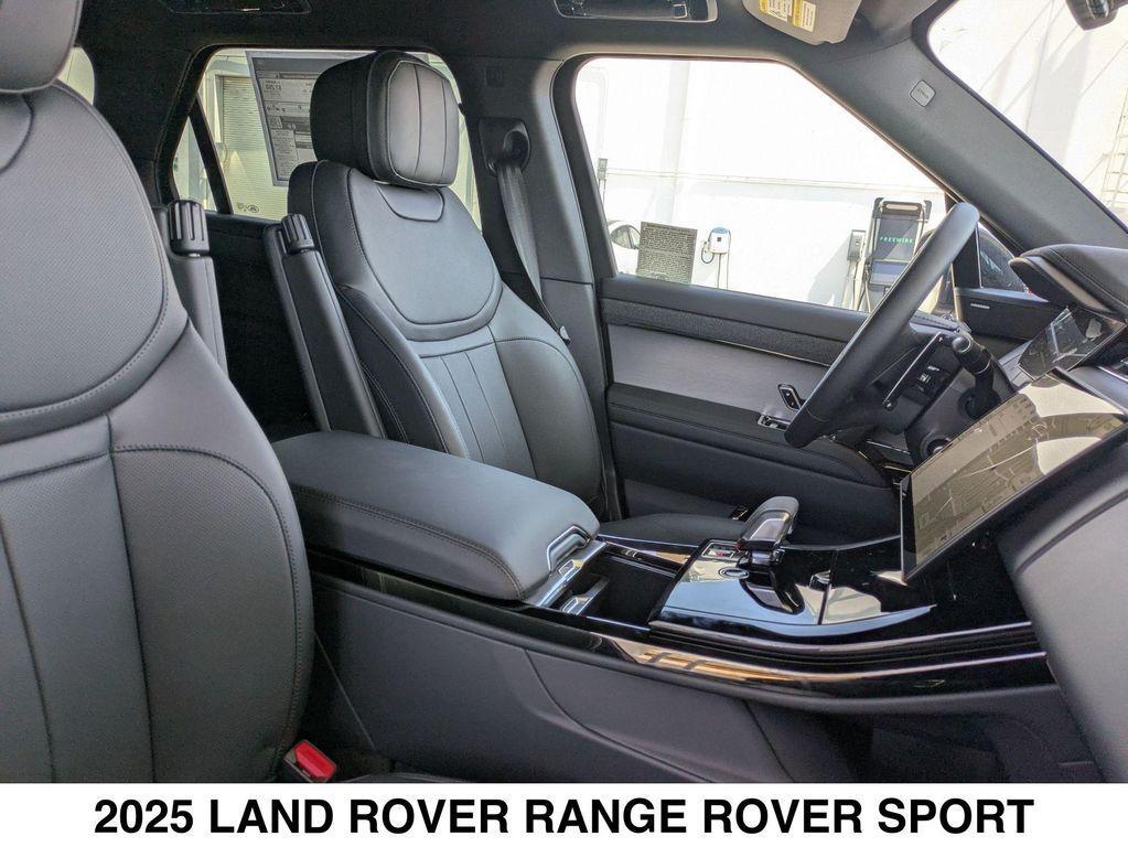 new 2025 Land Rover Range Rover Sport car