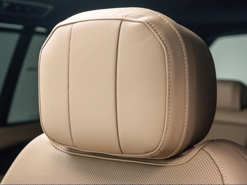 new 2025 Land Rover Range Rover car