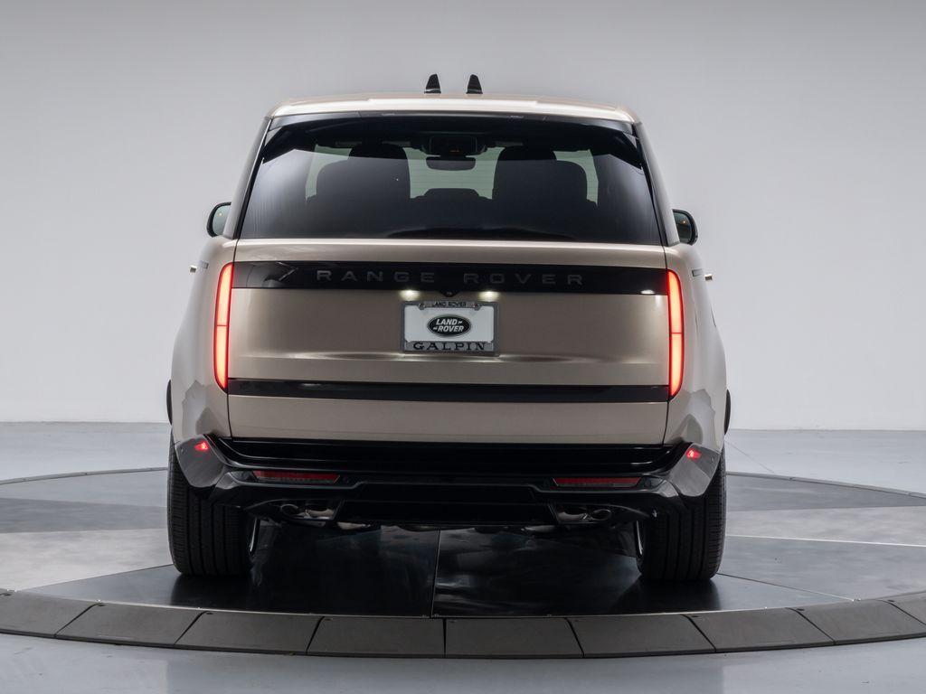 new 2025 Land Rover Range Rover car