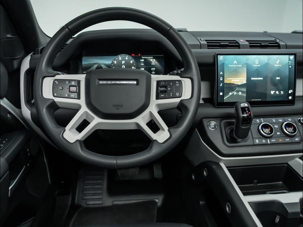 new 2025 Land Rover Defender car