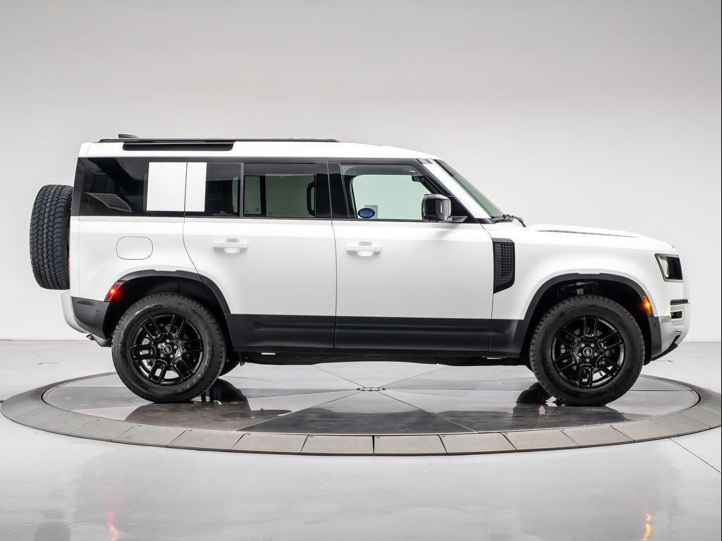 new 2025 Land Rover Defender car