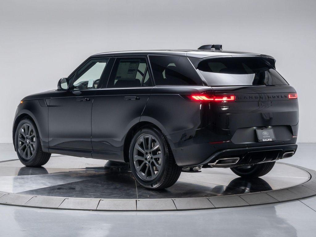 new 2025 Land Rover Range Rover Sport car