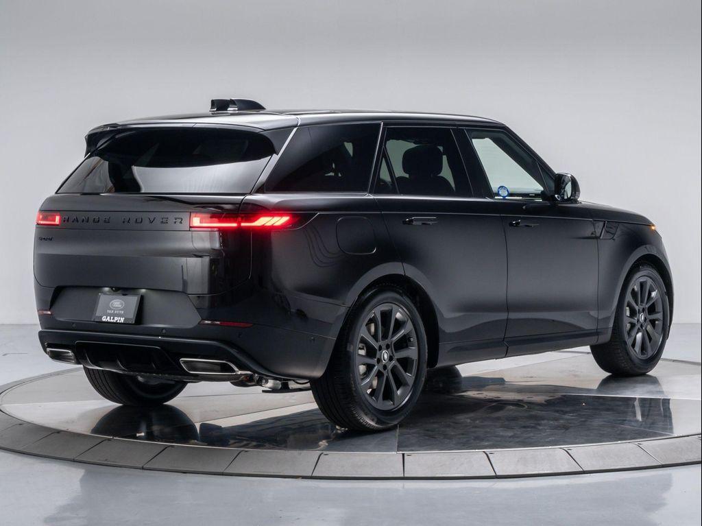 new 2025 Land Rover Range Rover Sport car