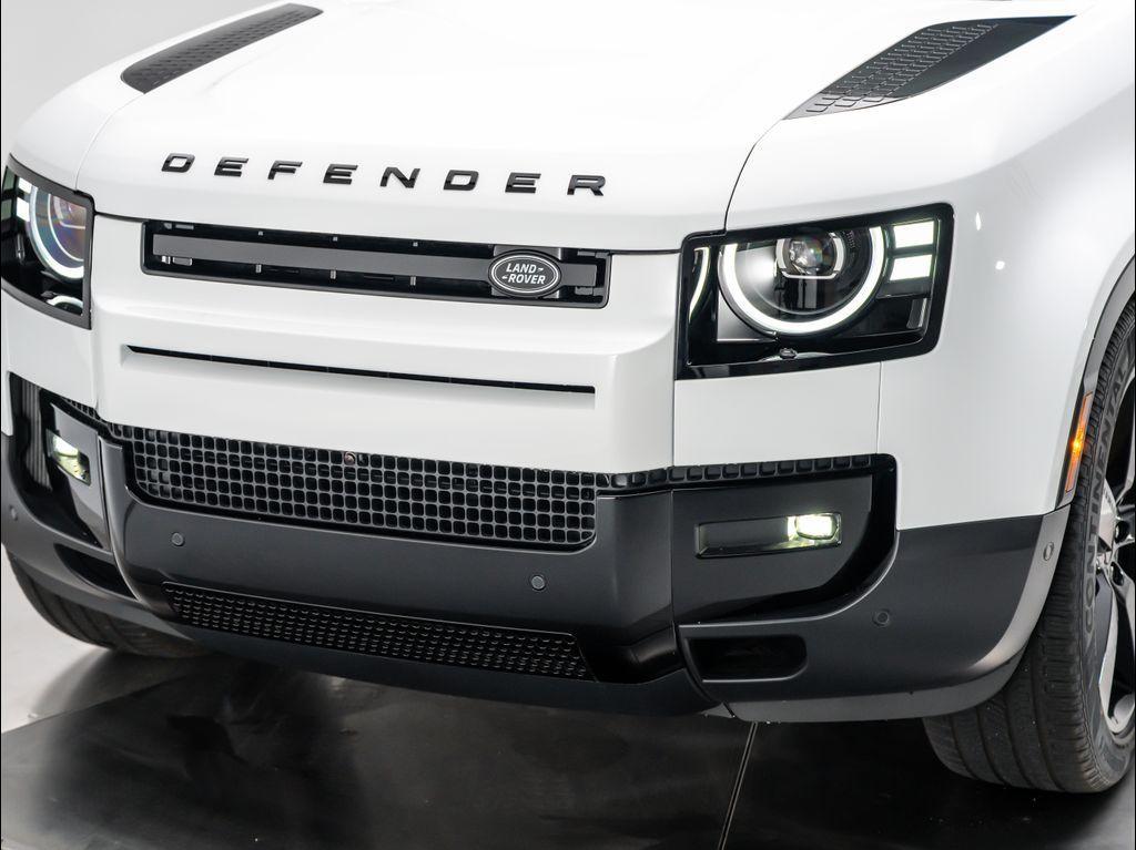 new 2026 Land Rover Defender car