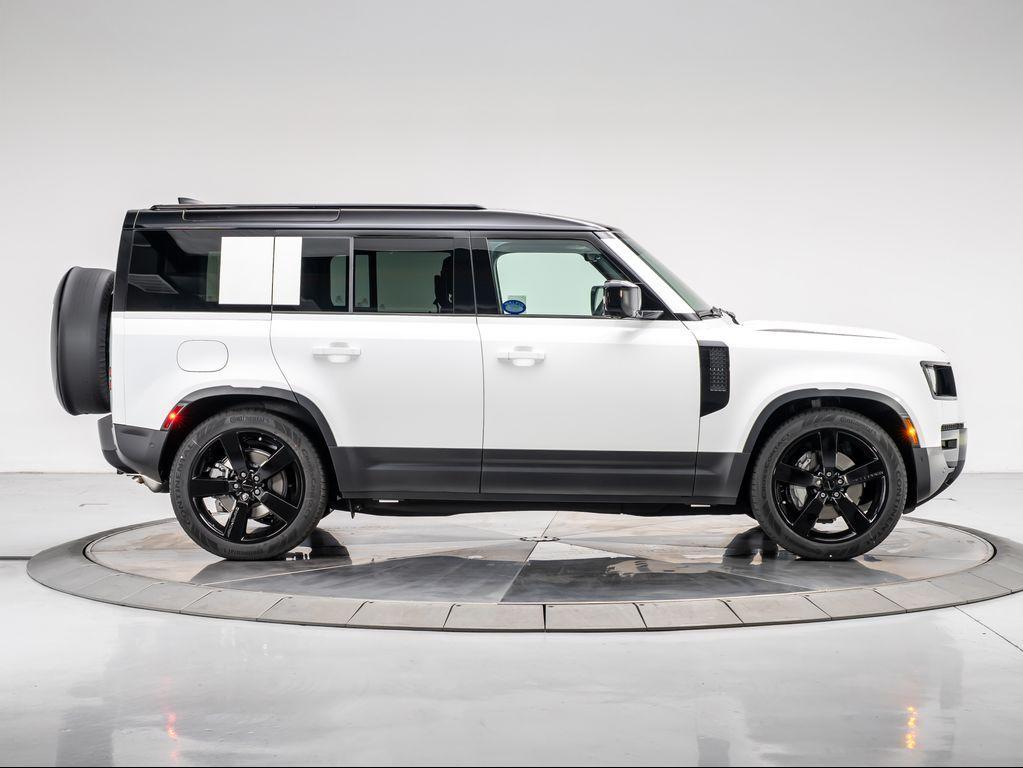 new 2026 Land Rover Defender car
