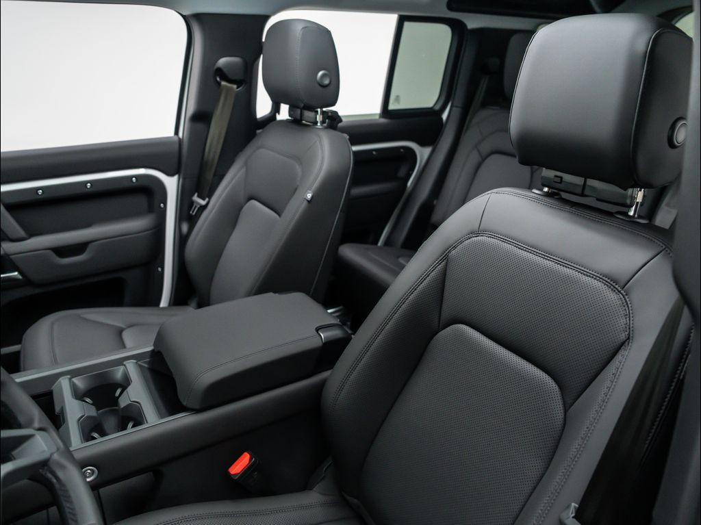 new 2026 Land Rover Defender car