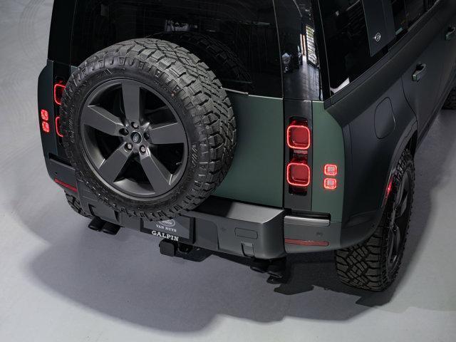 new 2024 Land Rover Defender car