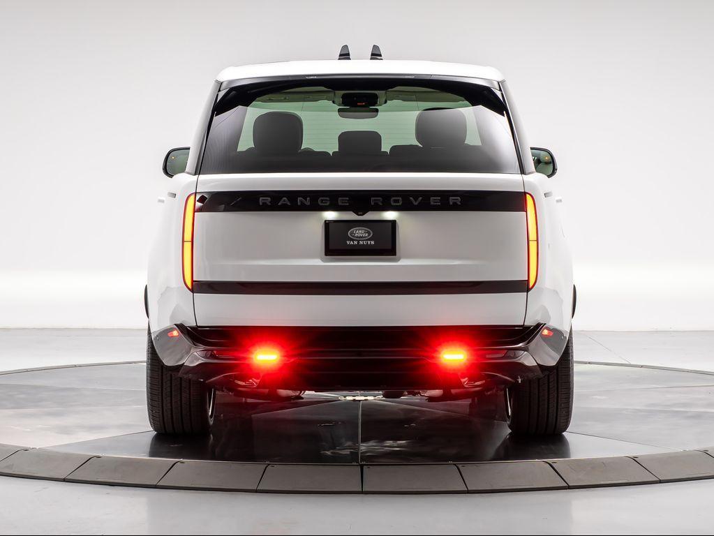 new 2025 Land Rover Range Rover car