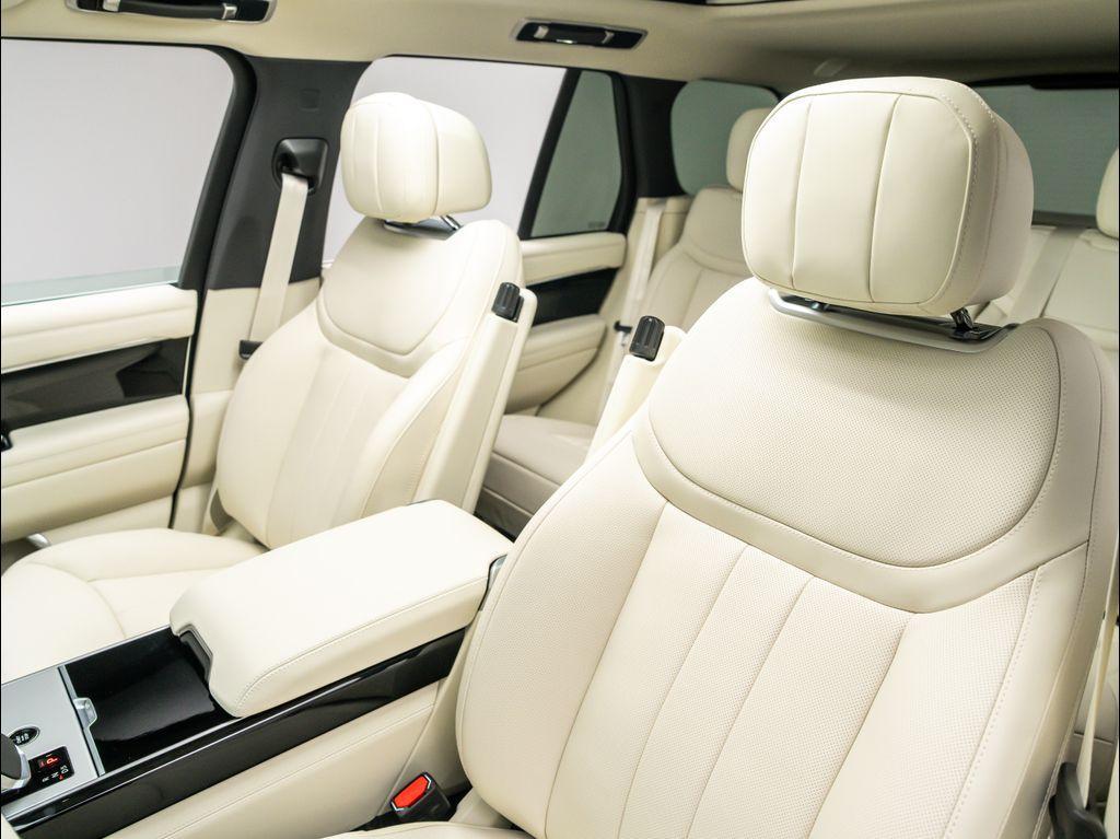 new 2025 Land Rover Range Rover car