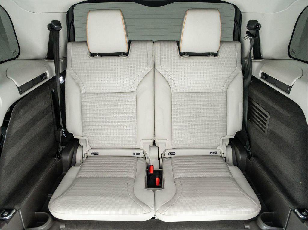 used 2017 Land Rover Discovery car, priced at $17,999