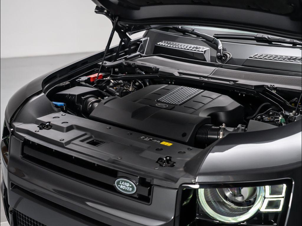new 2025 Land Rover Defender car