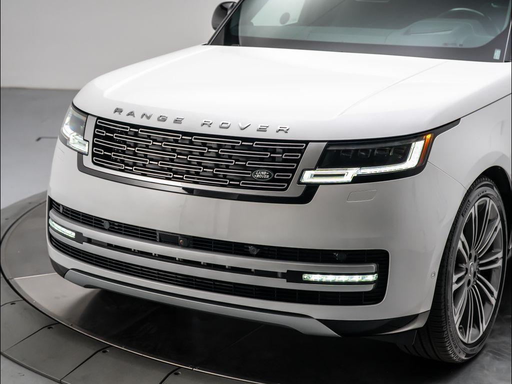 new 2025 Land Rover Range Rover car