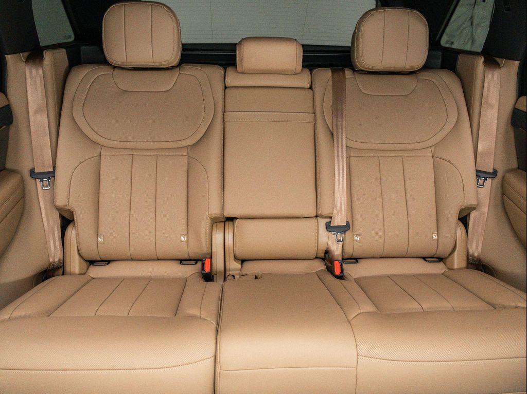 new 2025 Land Rover Range Rover Sport car