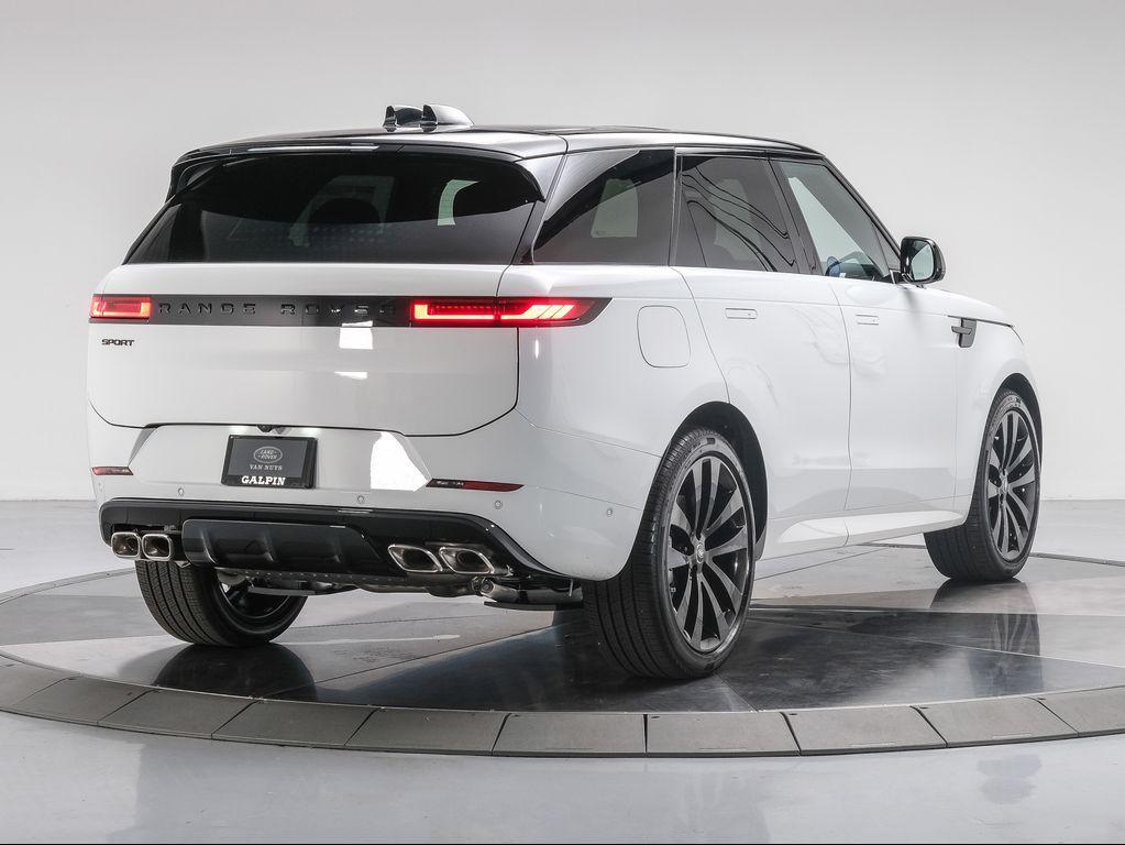 new 2025 Land Rover Range Rover Sport car
