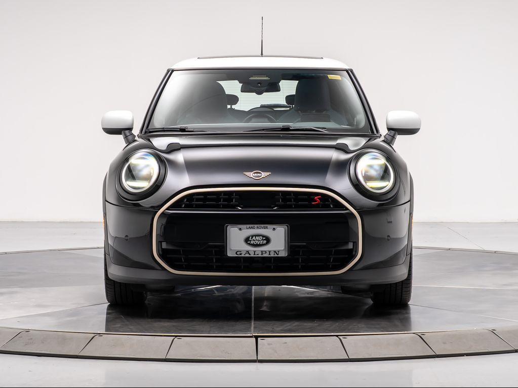 used 2025 MINI Hardtop car, priced at $31,350