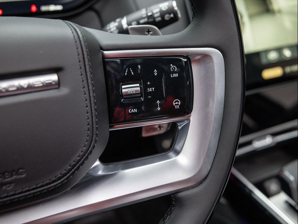 new 2025 Land Rover Range Rover car