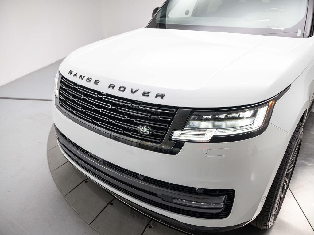 new 2025 Land Rover Range Rover car
