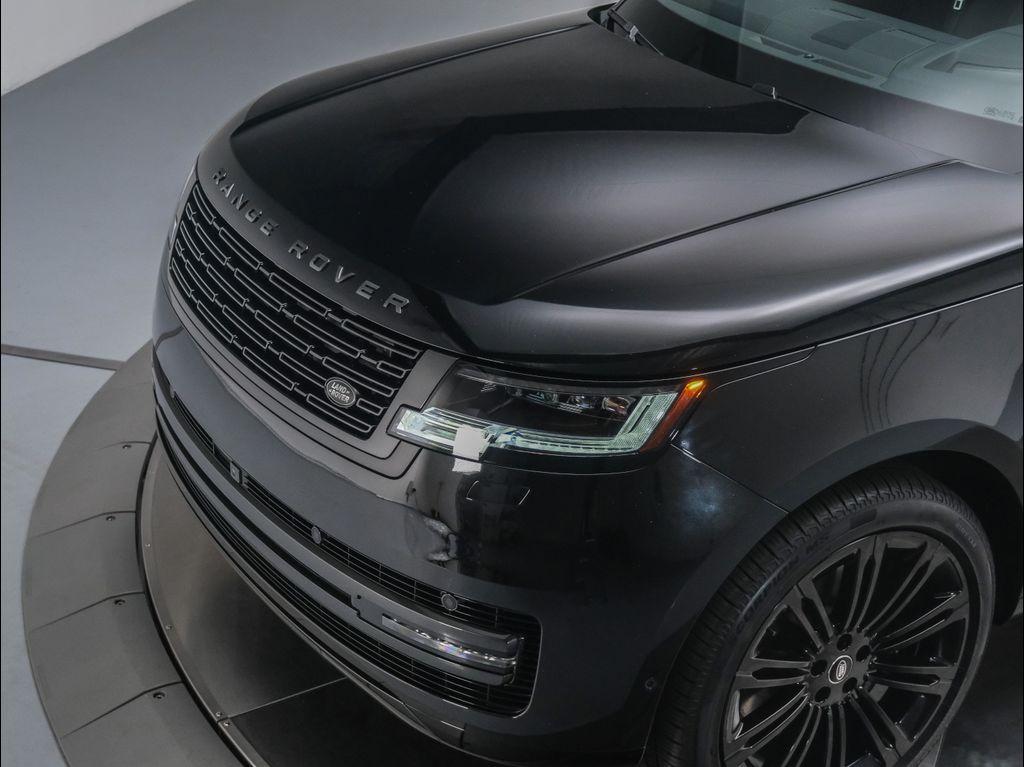 new 2025 Land Rover Range Rover car