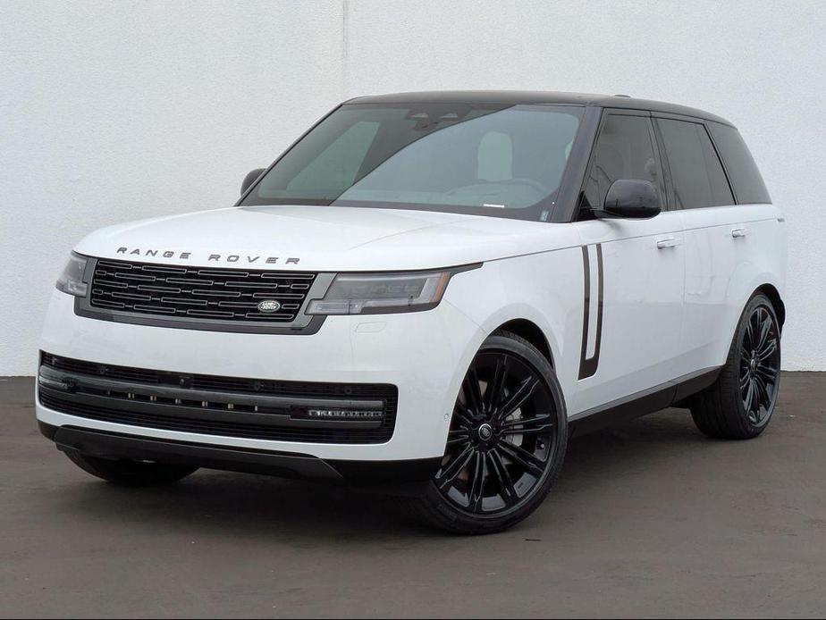 new 2025 Land Rover Range Rover car