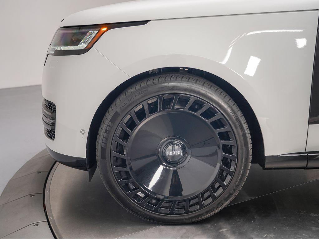 used 2025 Land Rover Range Rover car, priced at $139,999
