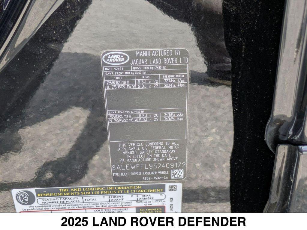 new 2025 Land Rover Defender car