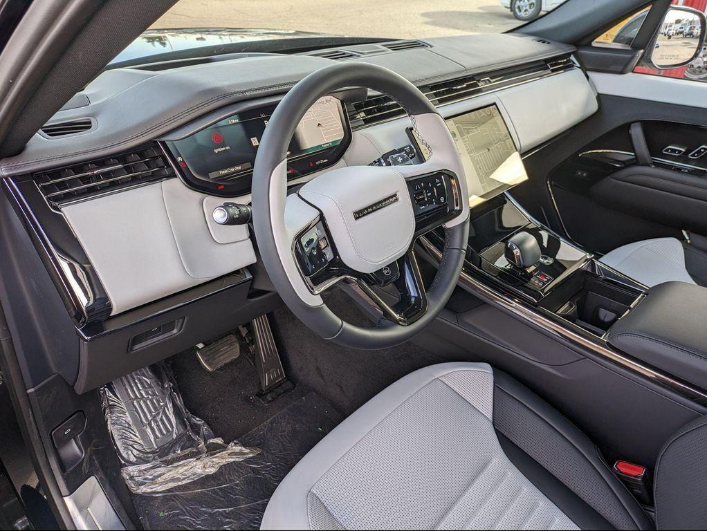 new 2025 Land Rover Range Rover Sport car