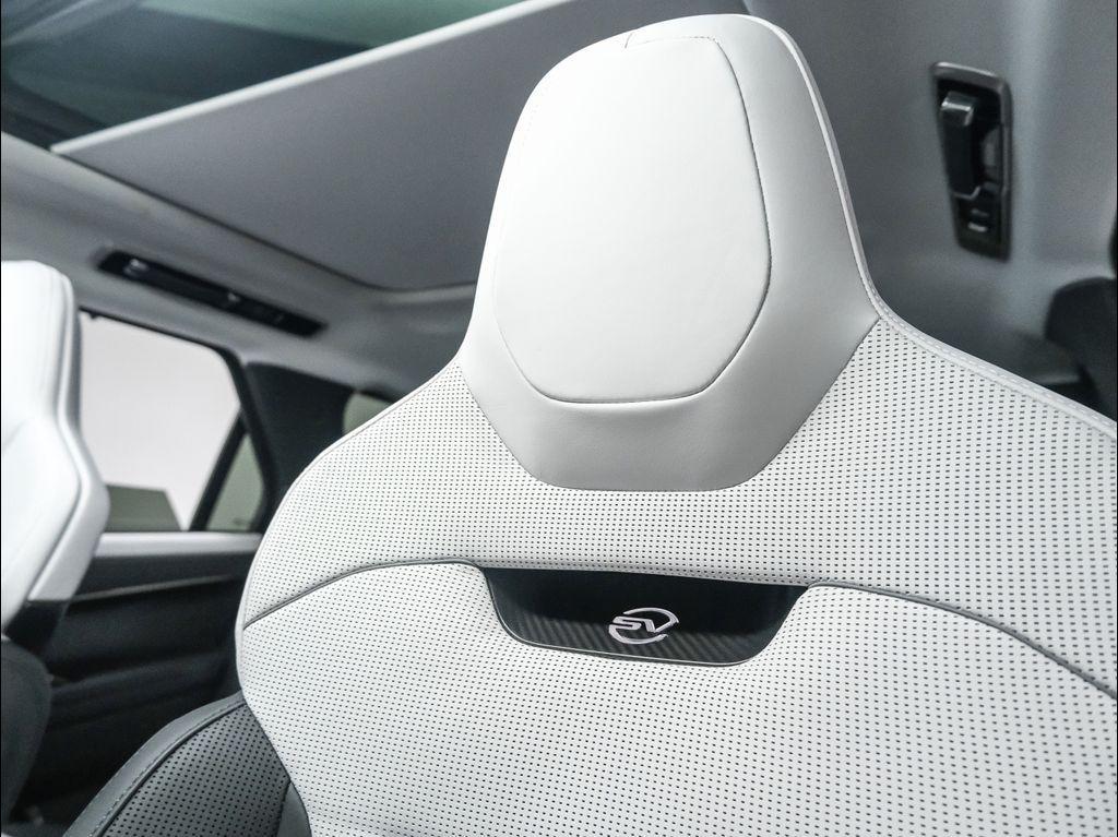new 2025 Land Rover Range Rover Sport car
