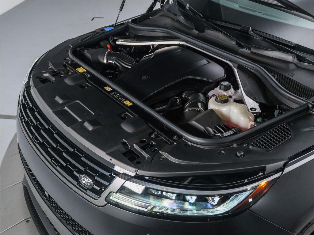 new 2025 Land Rover Range Rover Sport car
