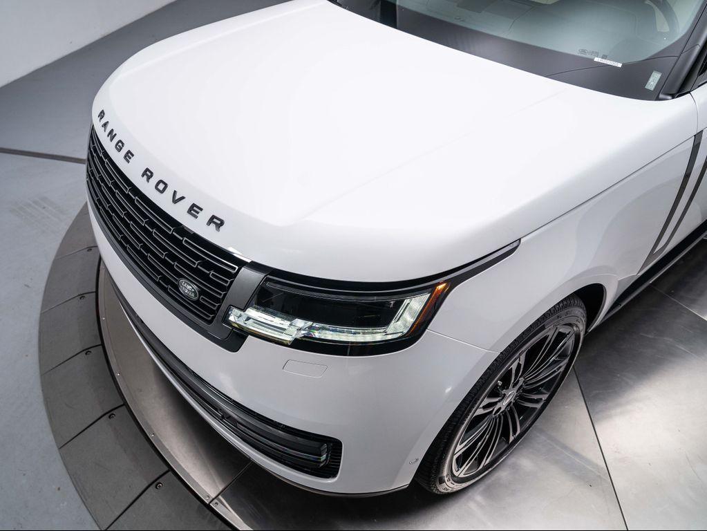 new 2025 Land Rover Range Rover car
