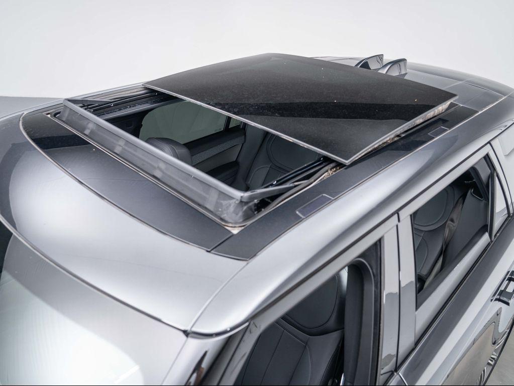 new 2025 Land Rover Range Rover Sport car