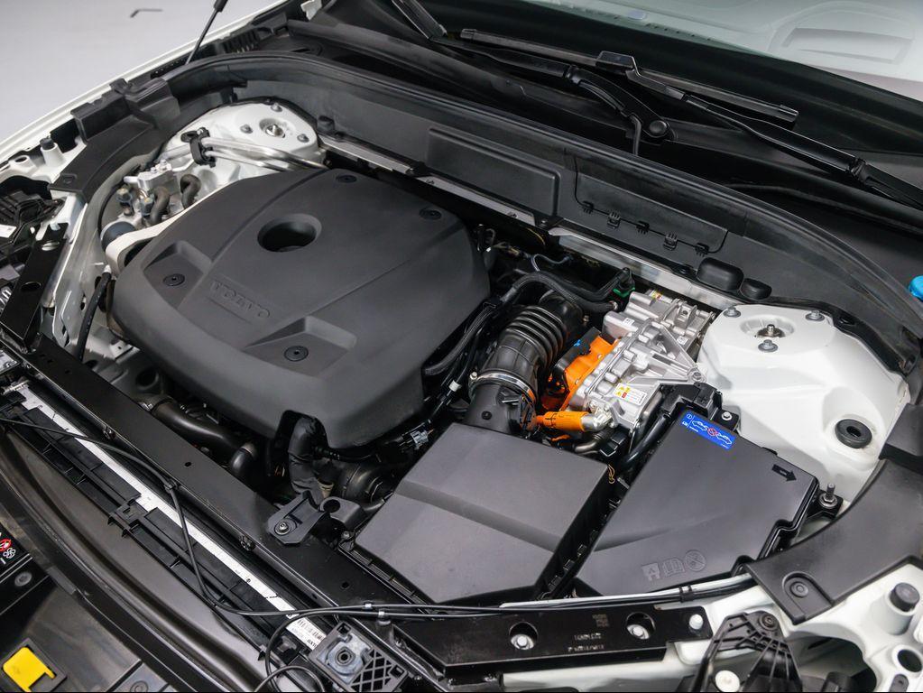 used 2021 Volvo XC60 Recharge Plug-In Hybrid car, priced at $34,432