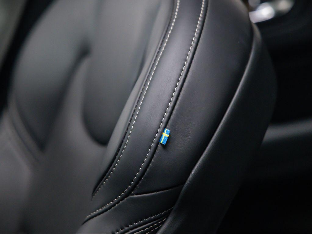 used 2021 Volvo XC60 Recharge Plug-In Hybrid car, priced at $34,432