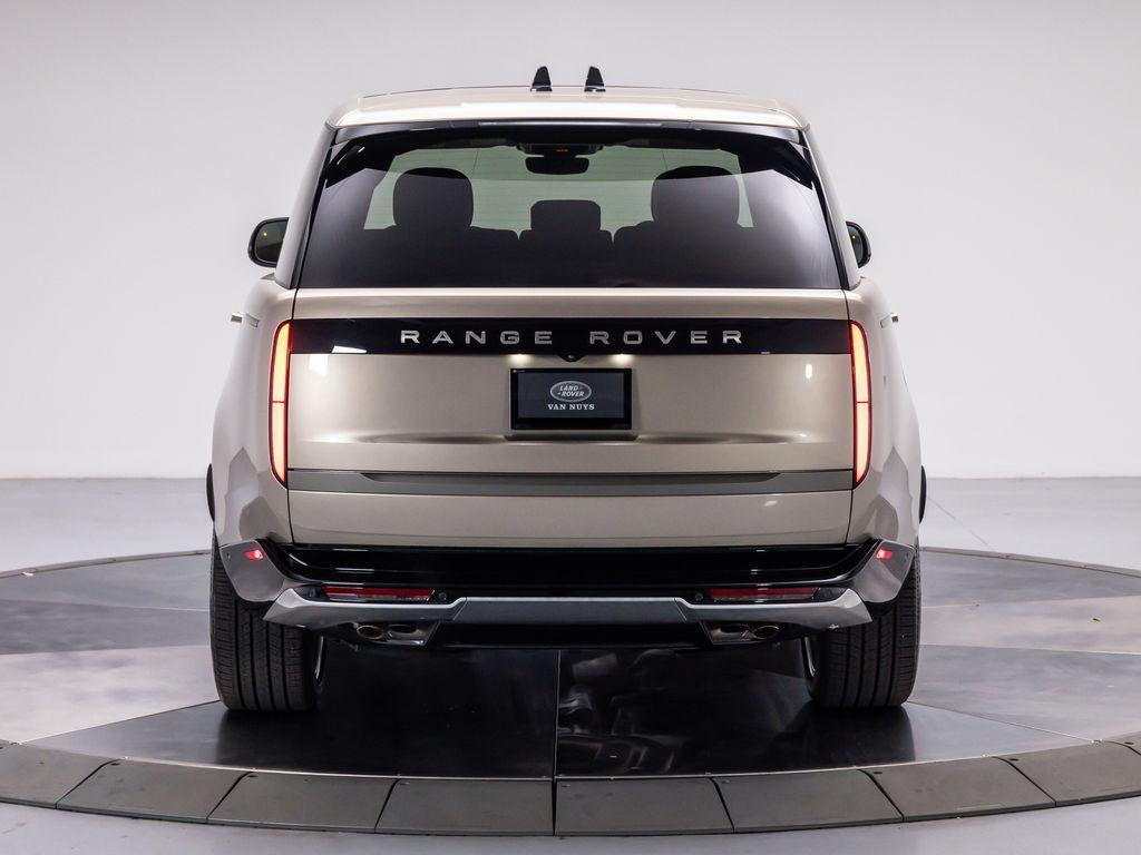 new 2025 Land Rover Range Rover car