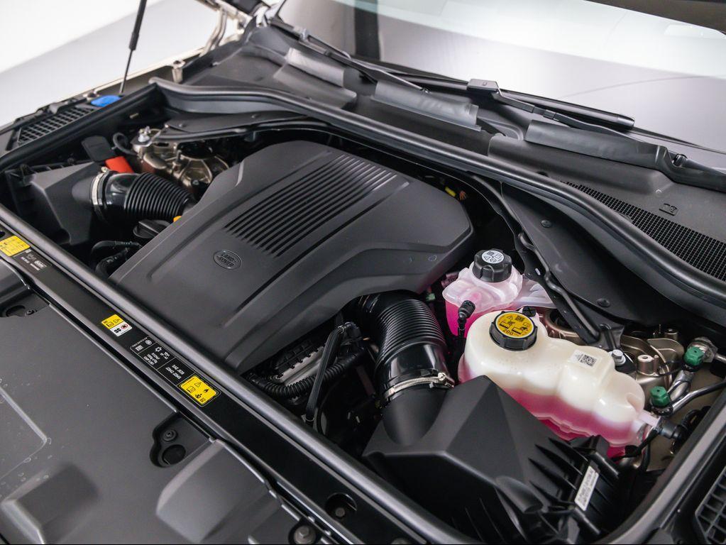 new 2025 Land Rover Range Rover car