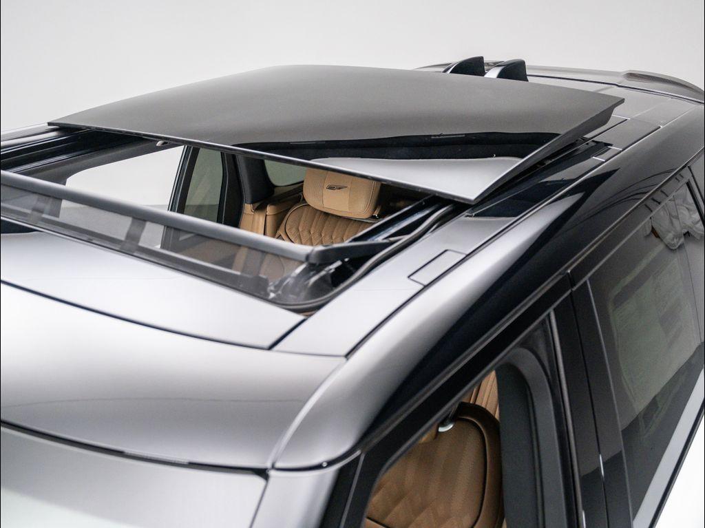 new 2025 Land Rover Range Rover car