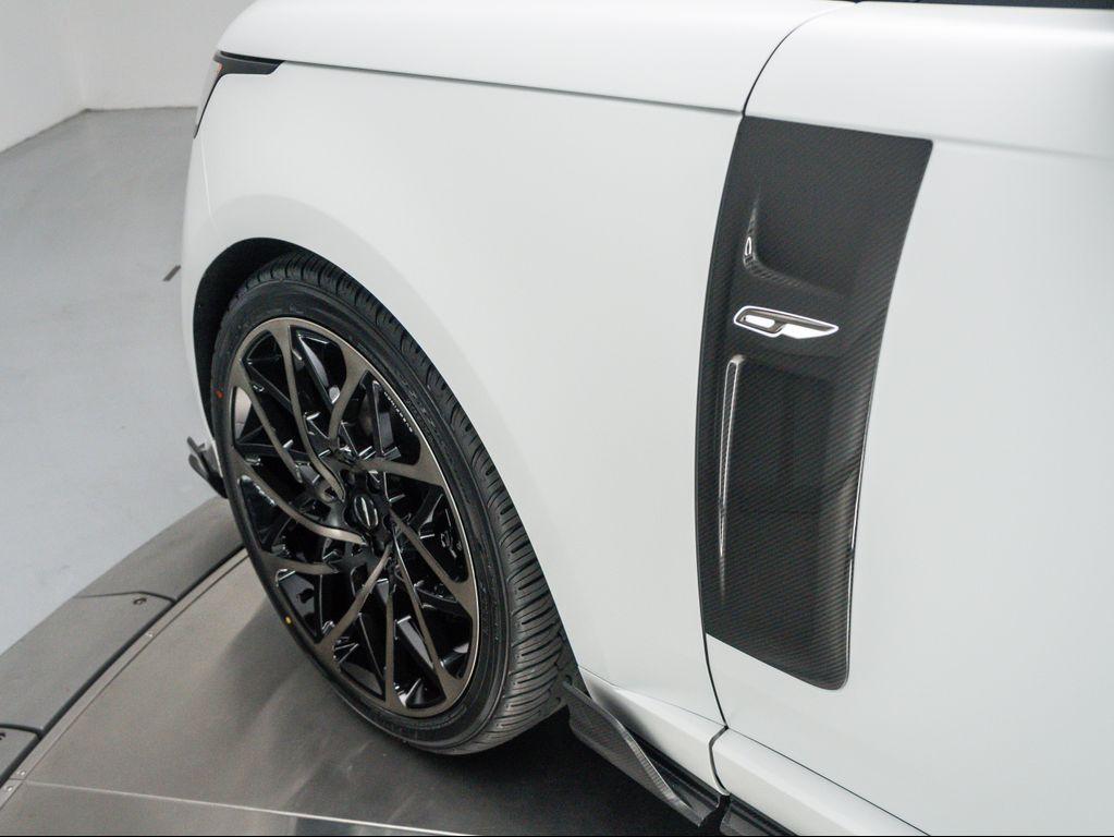 new 2025 Land Rover Range Rover car