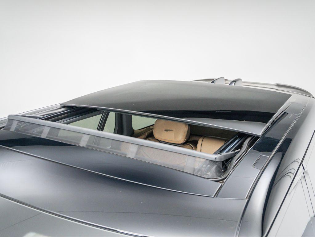 new 2025 Land Rover Range Rover car