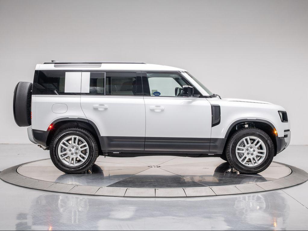 new 2025 Land Rover Defender car