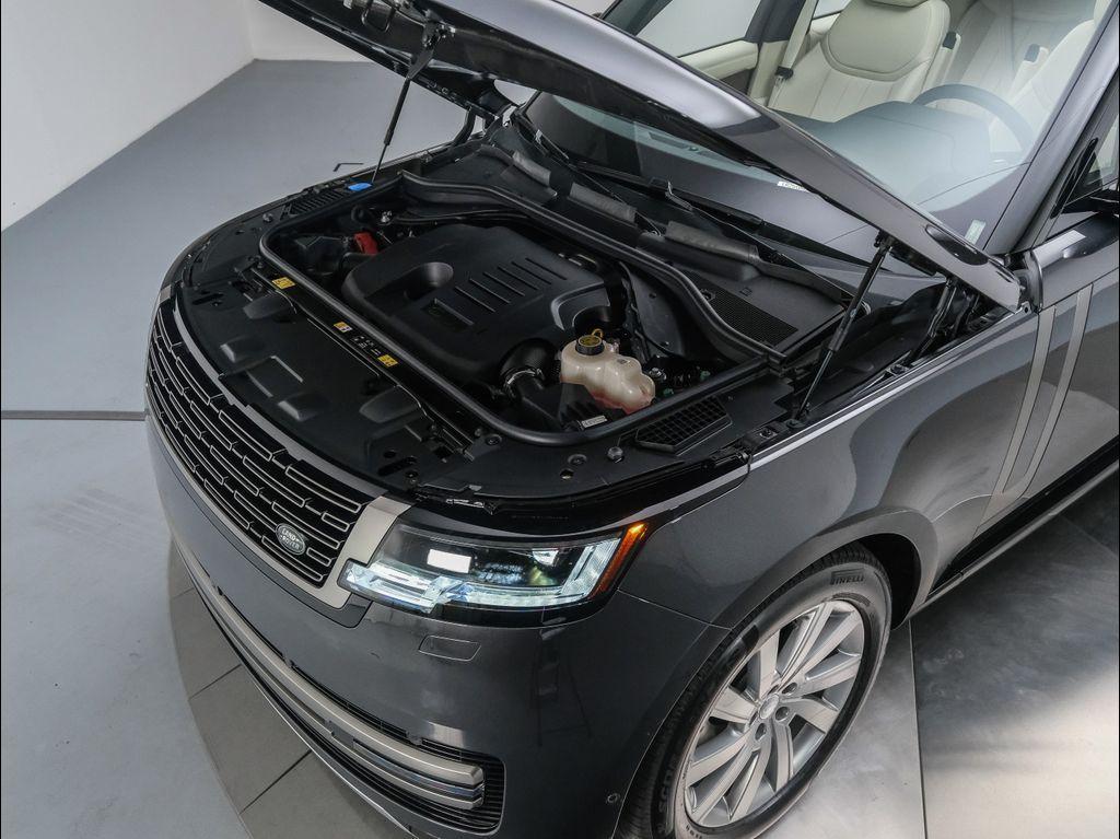 new 2025 Land Rover Range Rover car