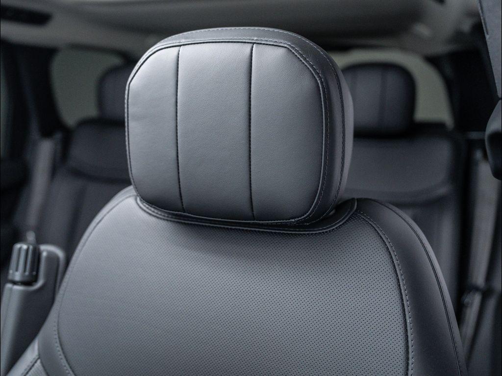 new 2025 Land Rover Range Rover car