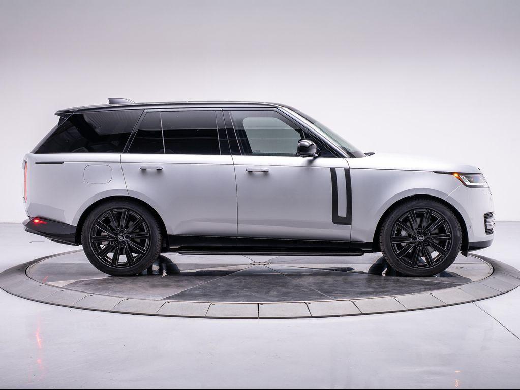 new 2025 Land Rover Range Rover car